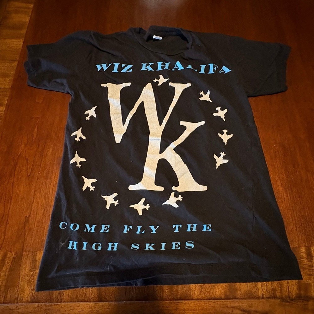 Wiz Khalifa WK Come Fly The High Skies Graphic Shirt Hip Hop Rap Tee